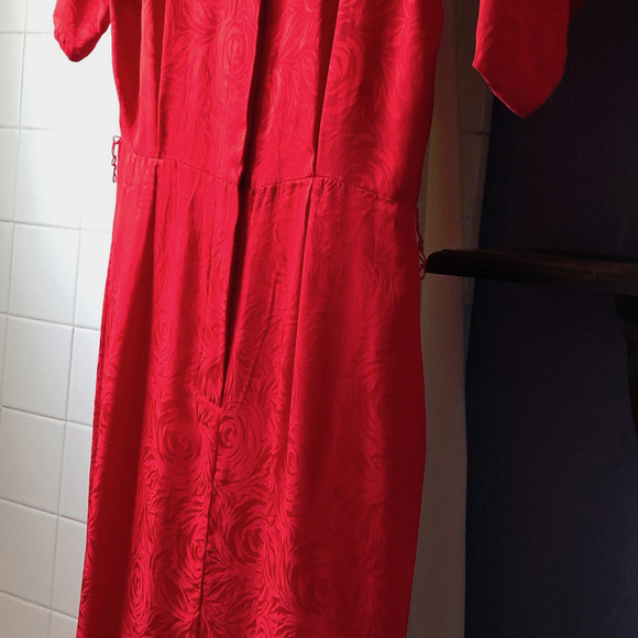 Gorgeous Vintage Argenti Red Silk Dress - Picture 9 of 9